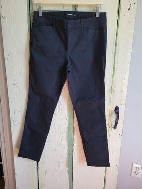Old Navy Women's Pixie Black Chino Ankle Pants